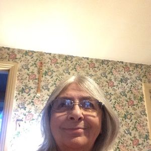 Meet your Posher, Janet